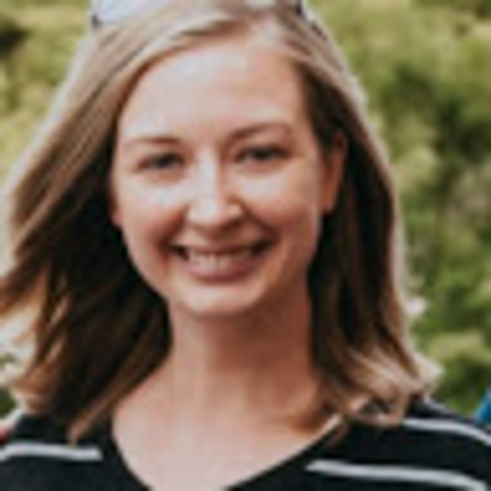 Meet your Posher, Holly